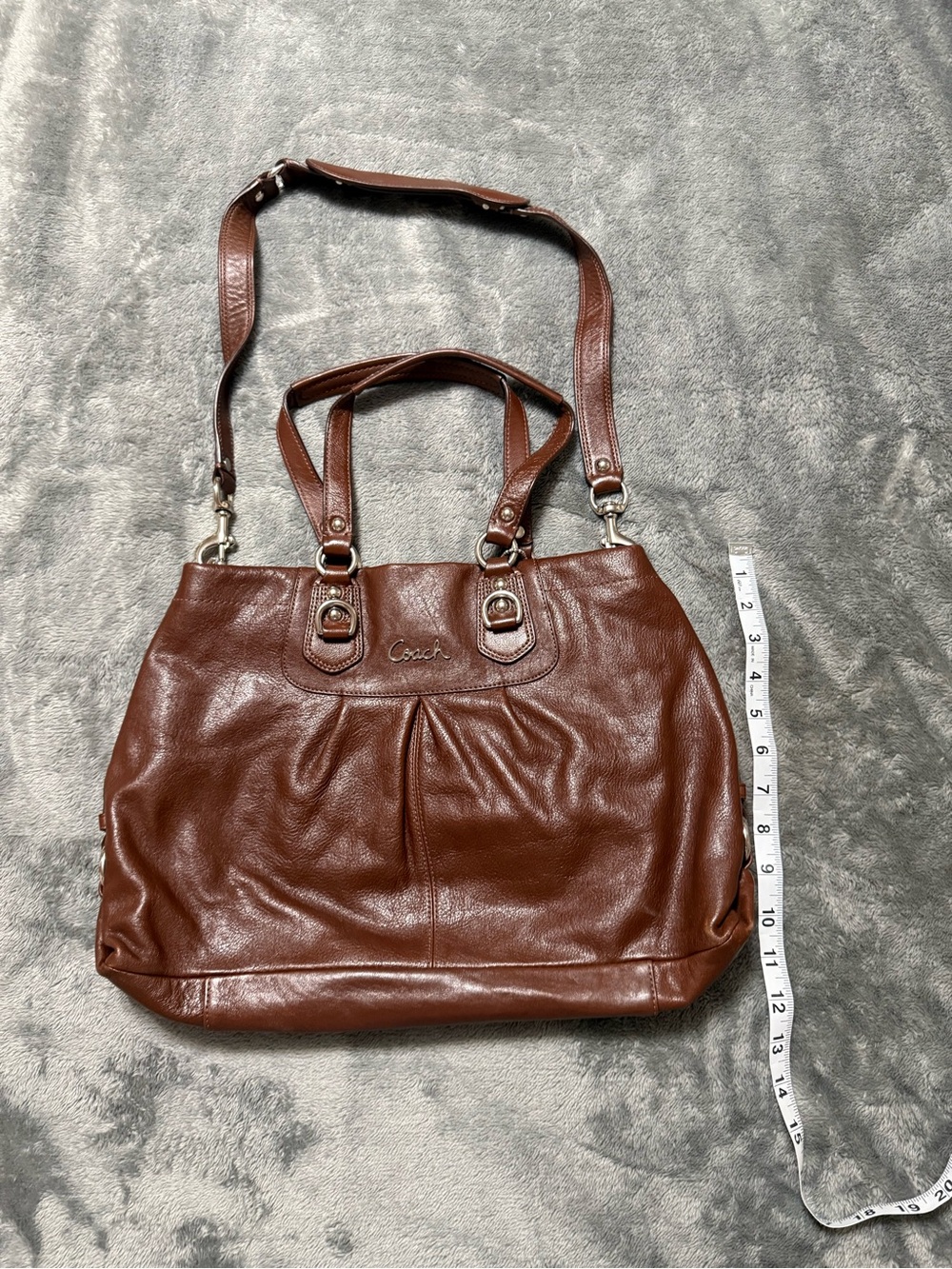 Coach Chocolate Brown Leather Tote with Adjustable Strap - Picture 2 of 10